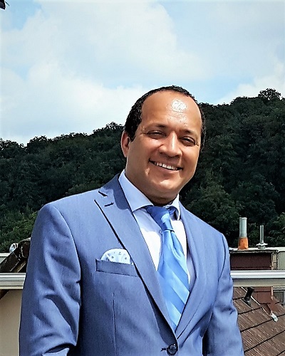 CEO